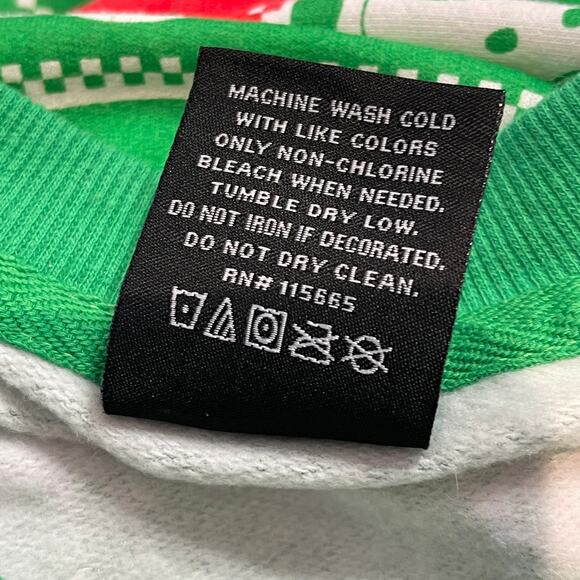 Nickelodeon Sponge Bob Squarepants Ugly Christmas Sweatshirt Size Small - Picture 5 of 5